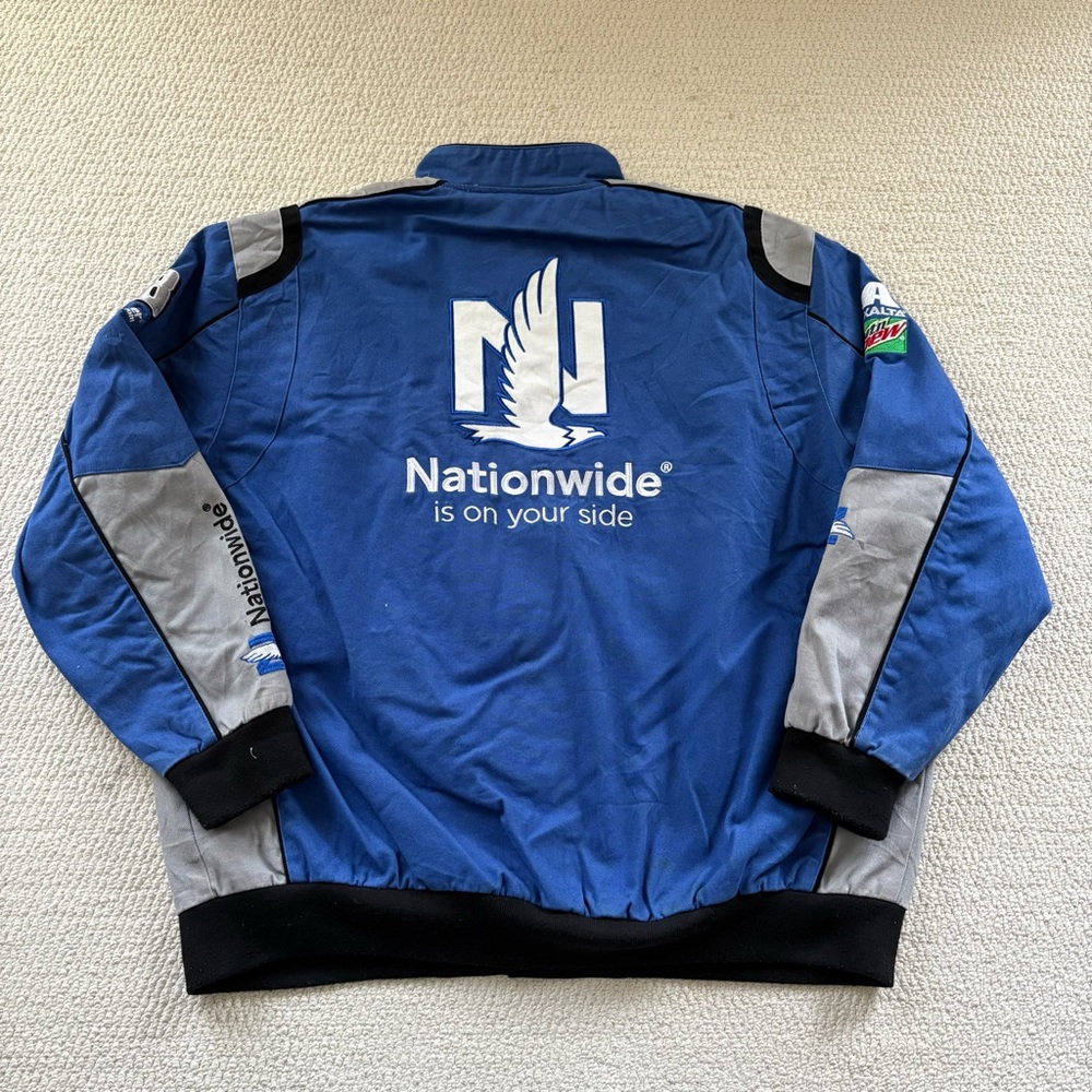 Vintage NASCAR Racing Jacket - Picture 4 of 7